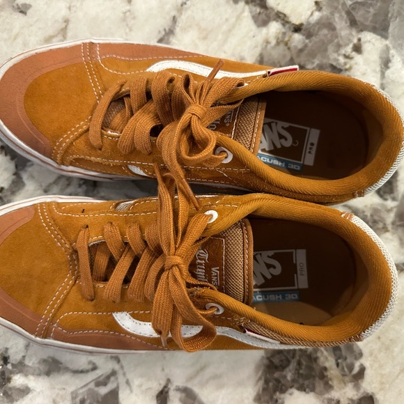 Vans Women's Sneakers - Picture 4 of 4